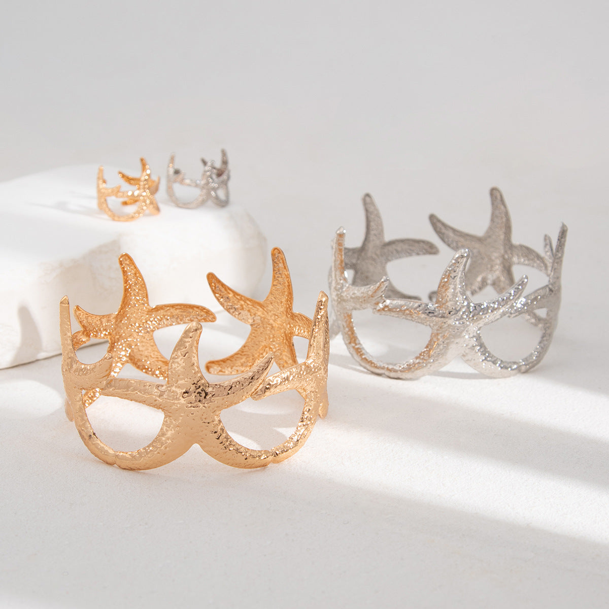 Elegant Geometric Irregular Starfish Plated Iron Open Cuff Bracelet Set for Women