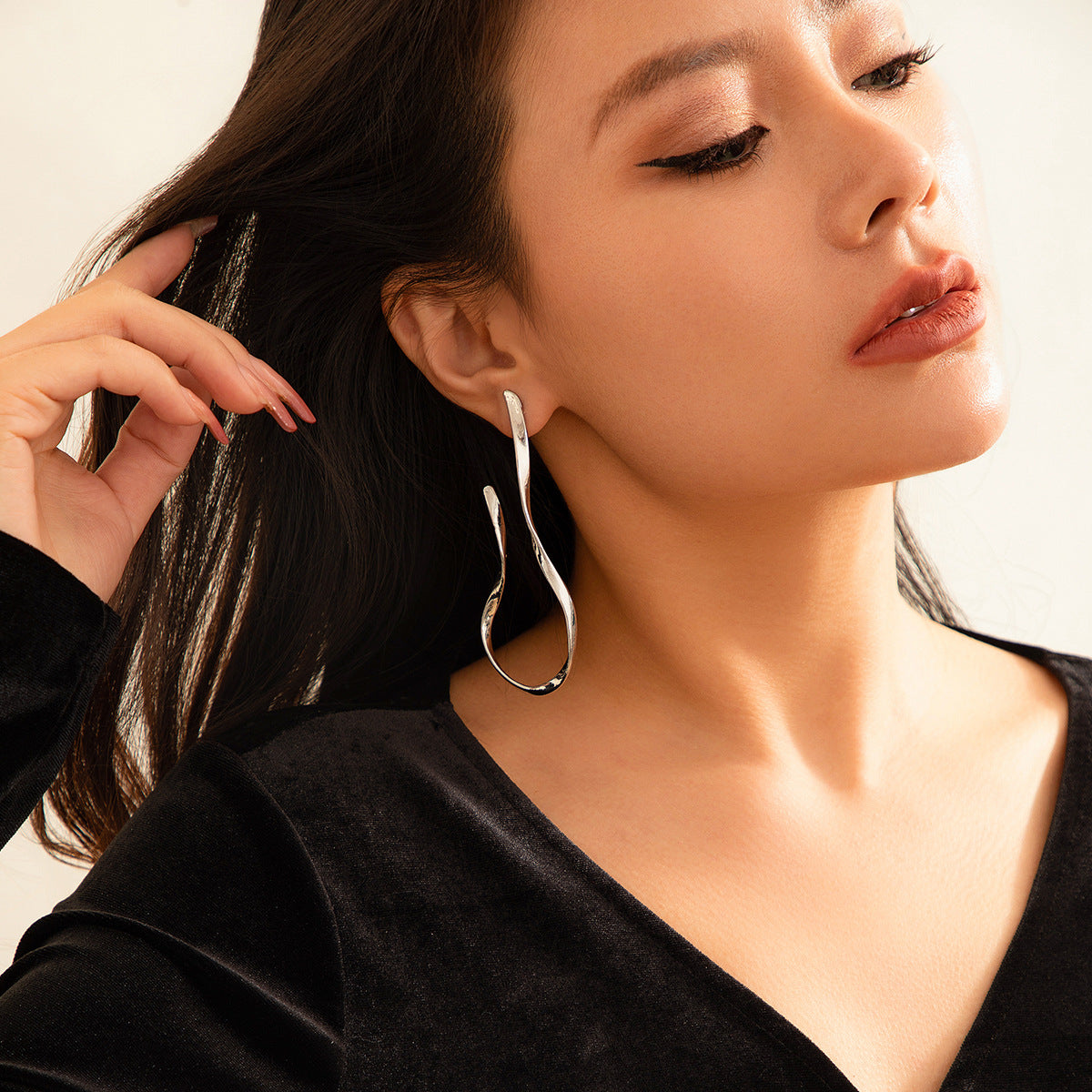 Minimalist Asymmetric Geometric Alloy Plated Earrings for Women