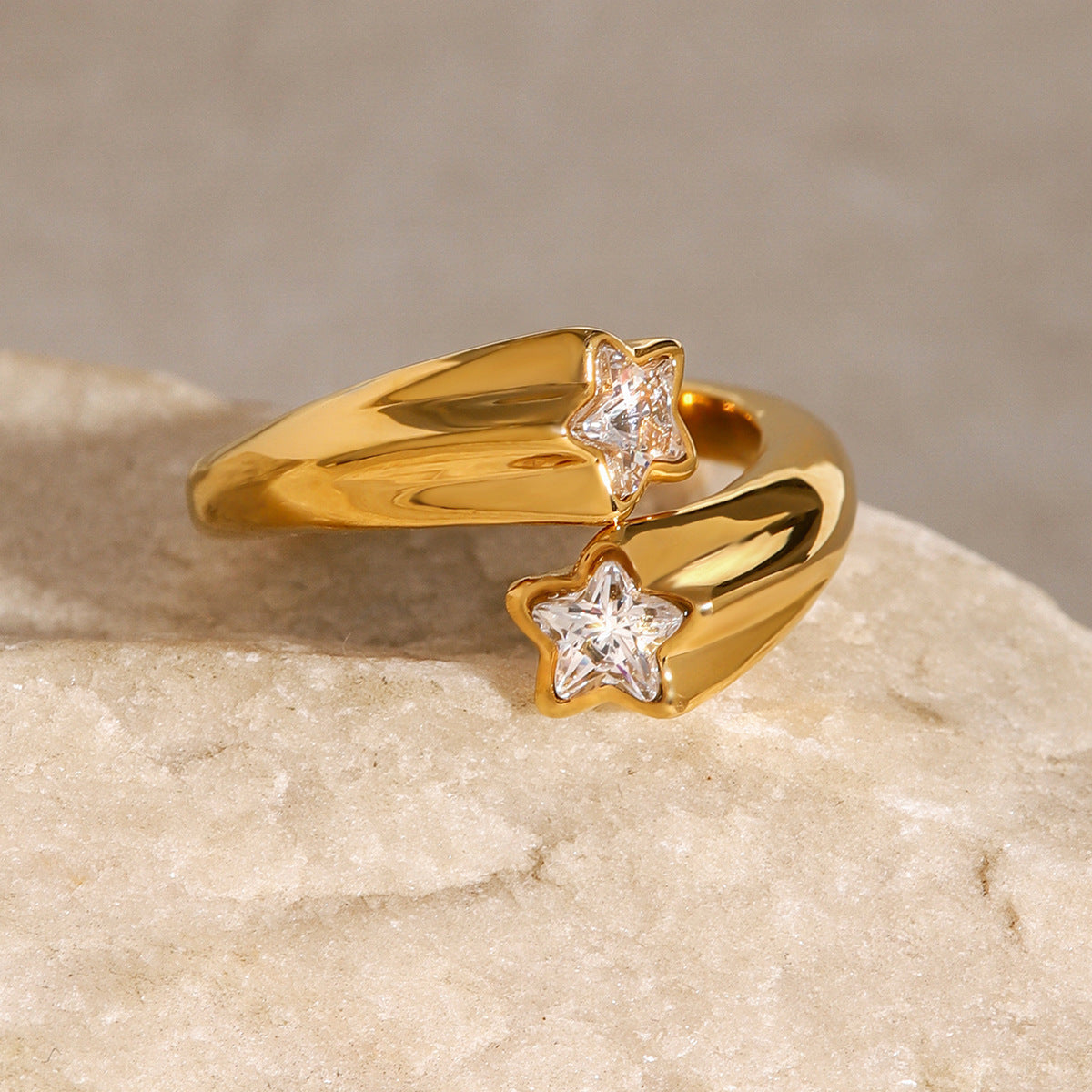 Minimalist Luxury Geometric Stainless Steel Plated Rhinestone Ring for Women