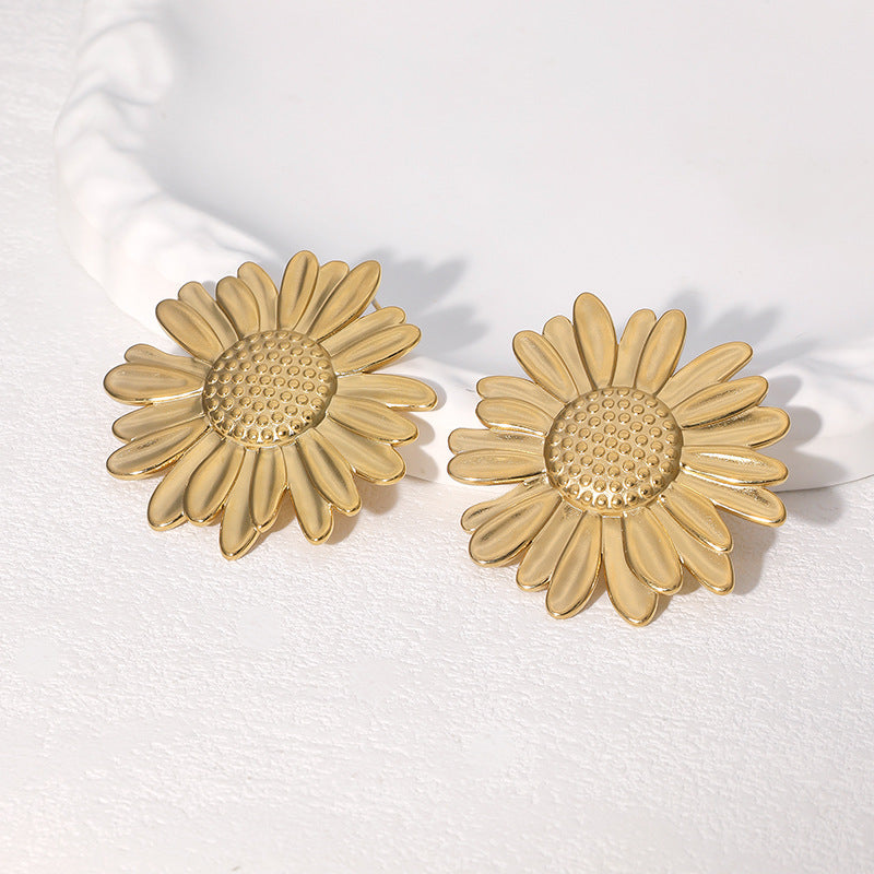 Sweet and Fresh Sunflower-Shaped Earrings in Stainless Steel with 18K Gold Plating for Women