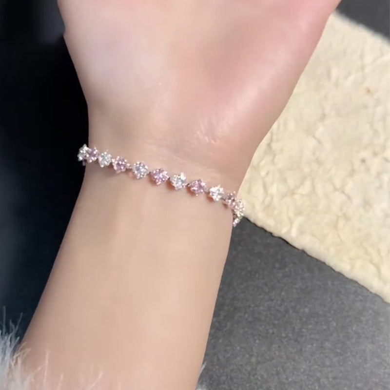 Bracciale da donna minimalista ed elegante in rame, con zirconi, design geometrico e stile lussuoso