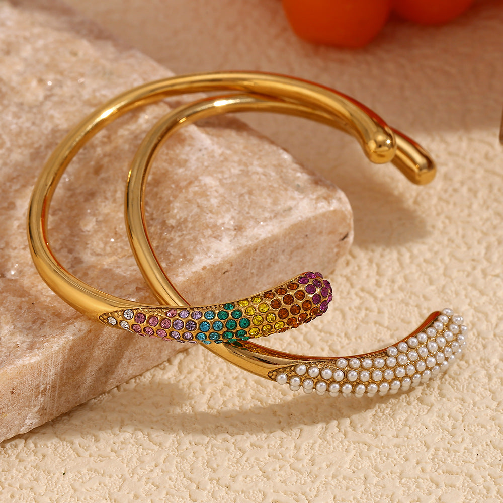 Fashionable Minimalist Snake Head Bracelet for Women Made of Stainless Steel with 18K Gold Plating and Micro-Paved Colored Rhinestones