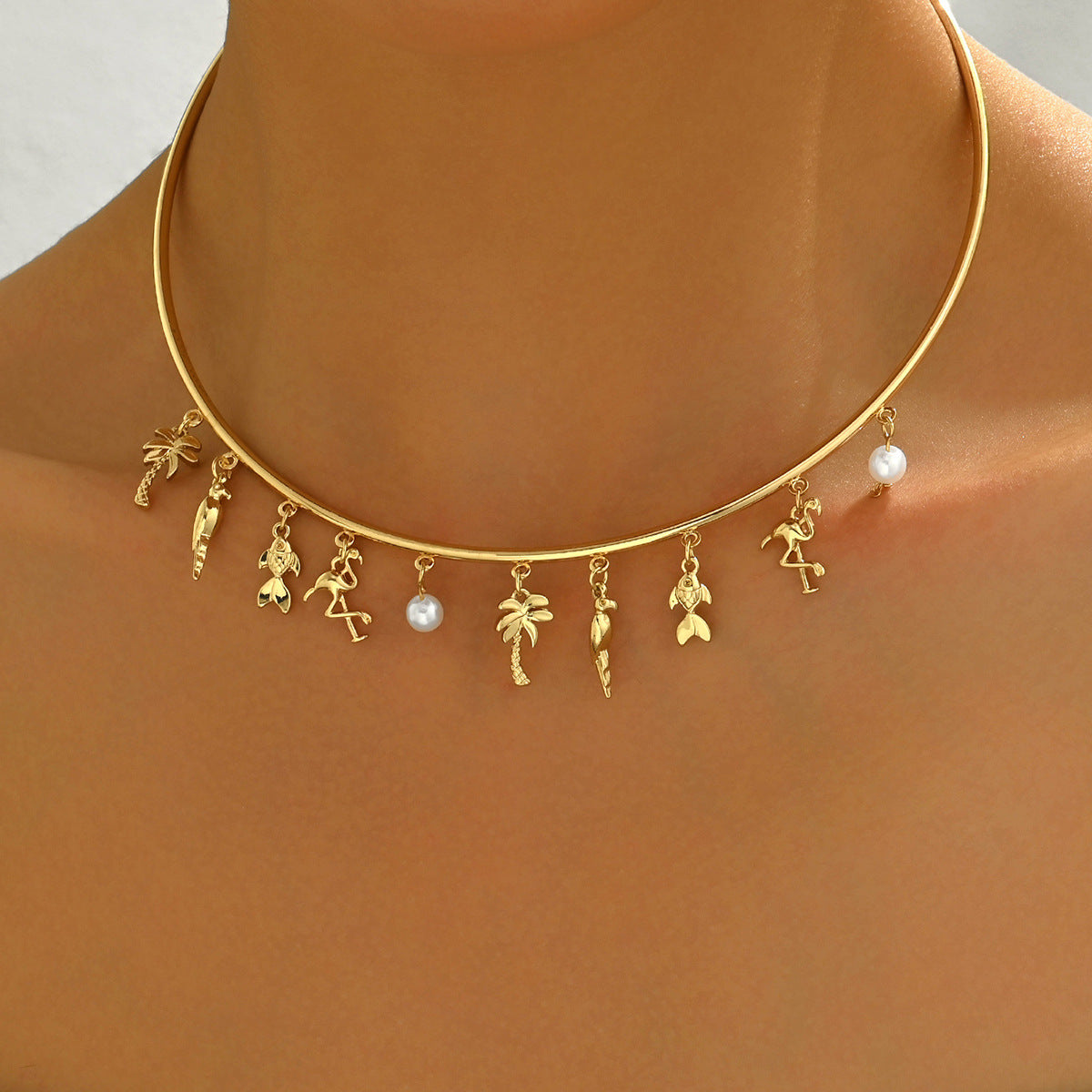 Collana con Ciondolo a Forma di Fenicottero Geometrico Minimalista e Palma da Donna con Intarsio in Perla in Lega di Zinco