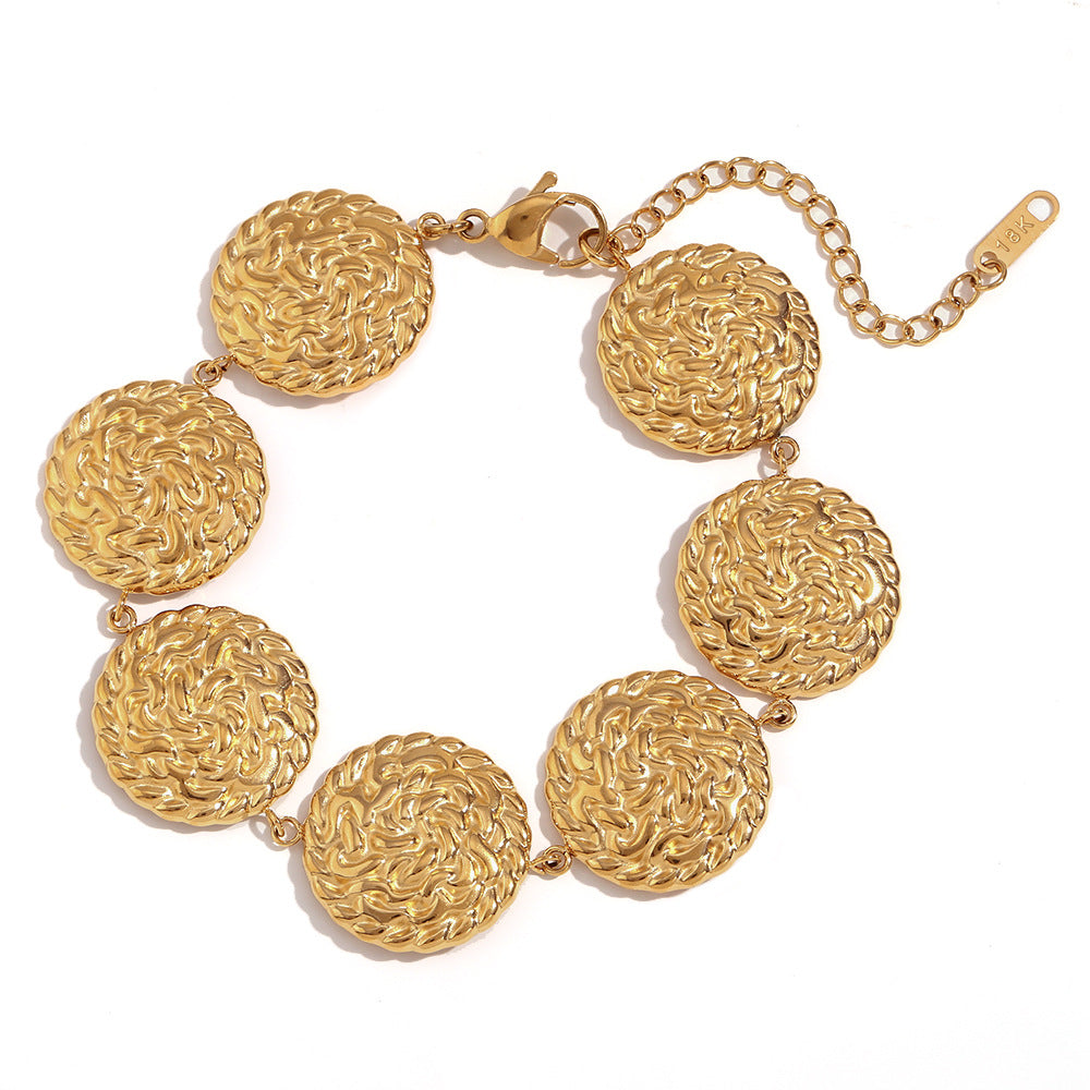Pulsera redonda minimalista geométrica de acero inoxidable bañada en oro de 18K con textura martillada para mujer
