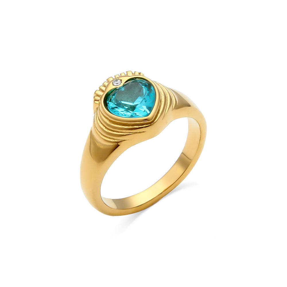 Luxury Vintage-Inspired Geometric Crown Heart Ring in Stainless Steel with 18K Gold Plating and Zircon Inlay