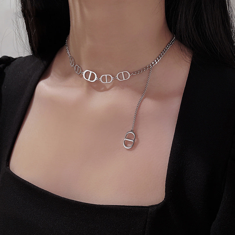 Minimalist Geometric Titanium Steel Necklace for Women with Vacuum Plated Finish and Cross Chain Design