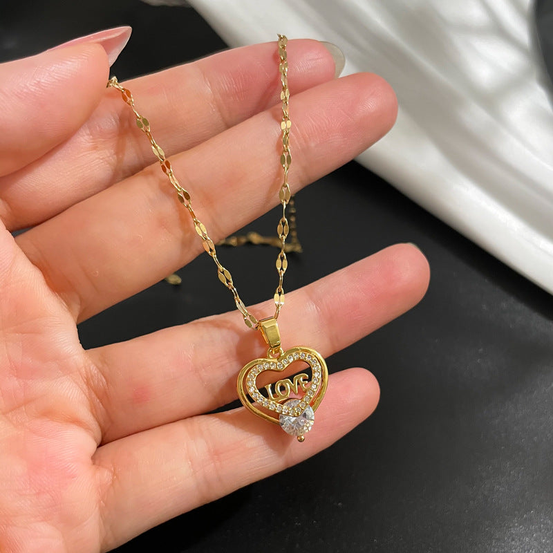 Heart-Shaped Minimalist Titanium Steel Collar Chain with Copper Pendant and Rhinestone Inlay