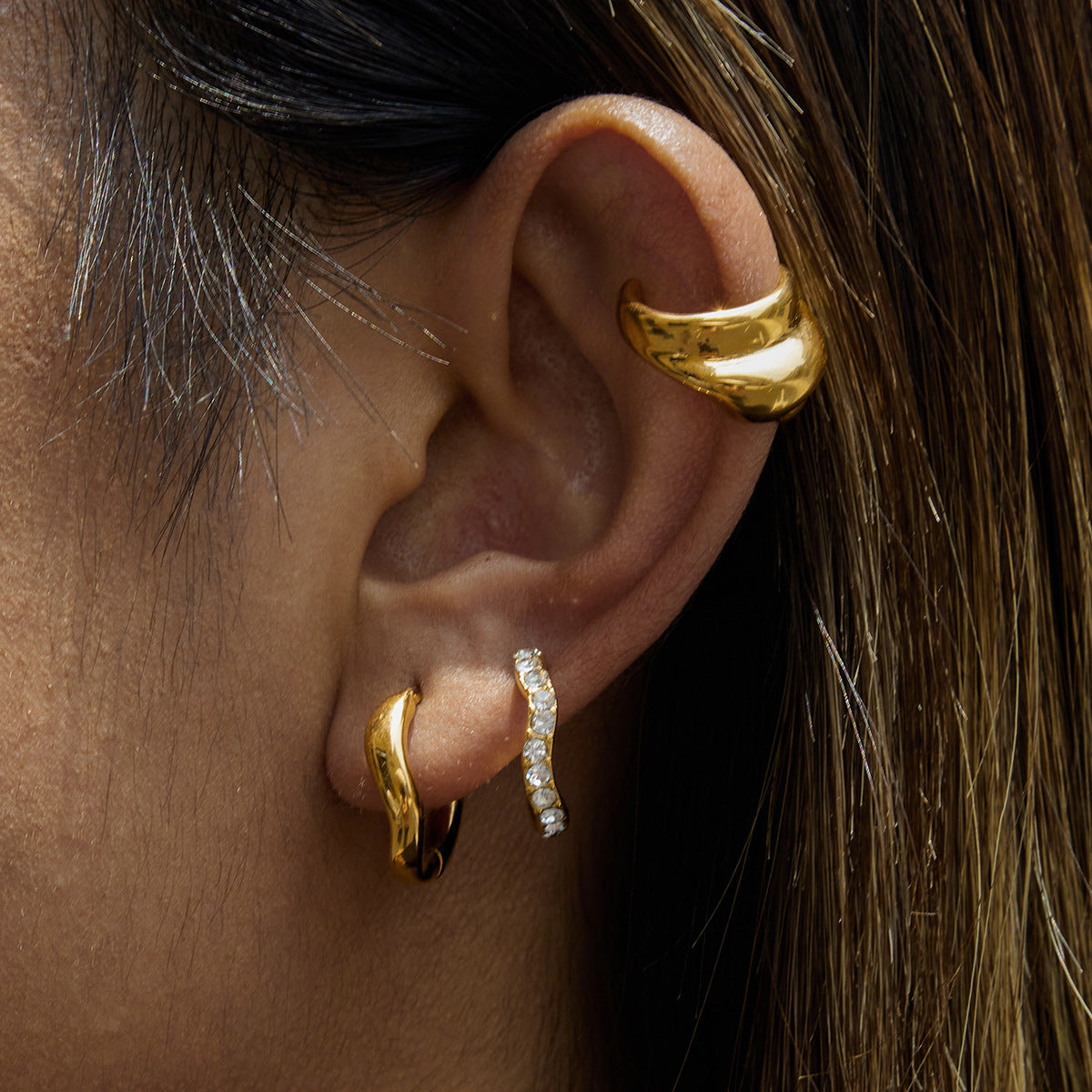 Orecchini a Cerchio Geometrici di Lusso da Donna, in Acciaio Inossidabile Placcato Oro 18K, di Moda, per Pendolari, a Clip