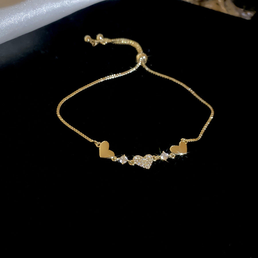 Elegante Pulsera Floral de Zirconia Chapada en Oro de Lujo para Mujer con Diseño Inspirado en Insectos y Motivo de Mariposa
