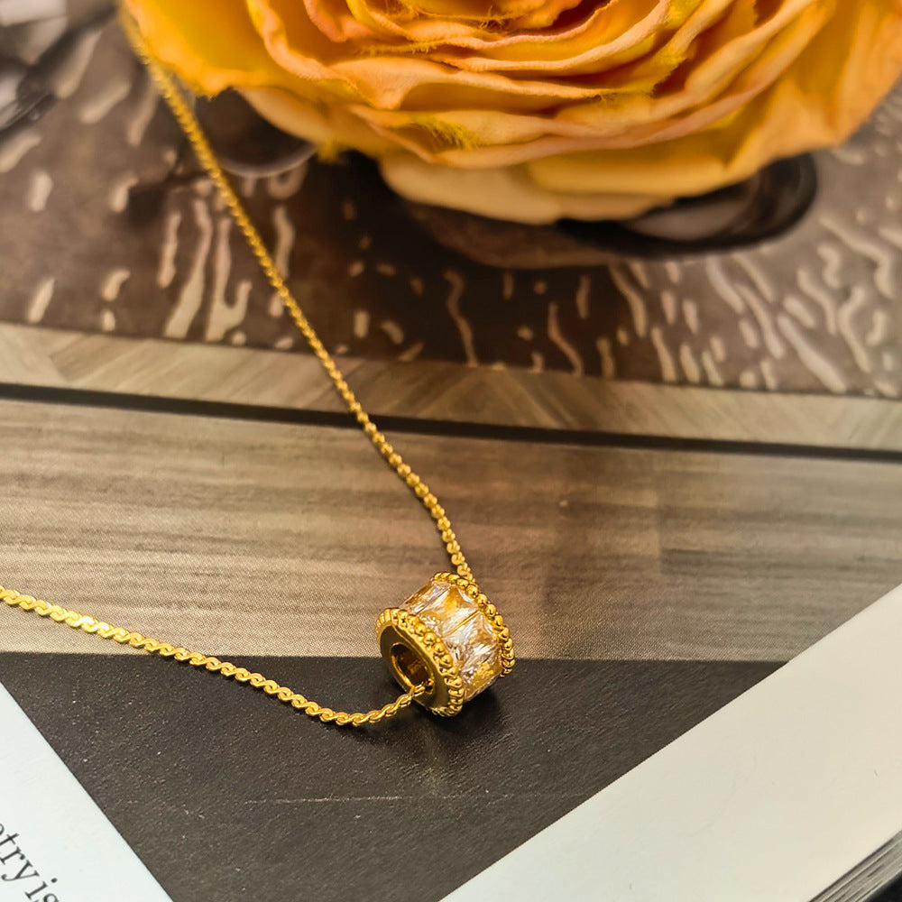 Collana Pendente Minimalista a Forma di Vita in Acciaio al Titanio con Finitura Placcata per Donne e Uomini, Gioielli con Chiusura a Catena O