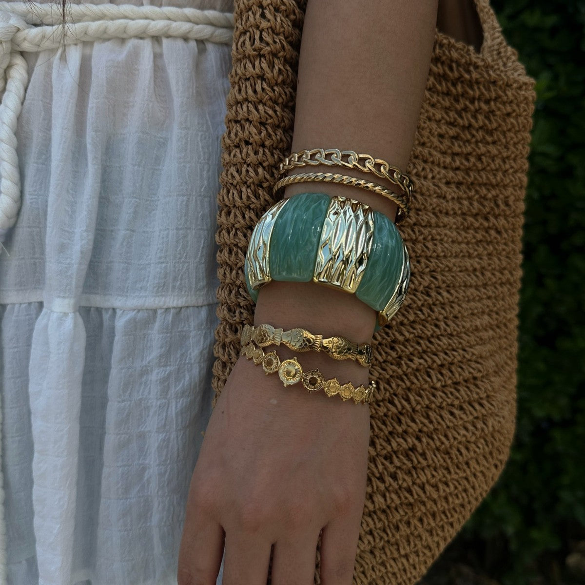 Minimalist Elegant Square Geometric Alloy Plated Bracelet with Elastic Cord