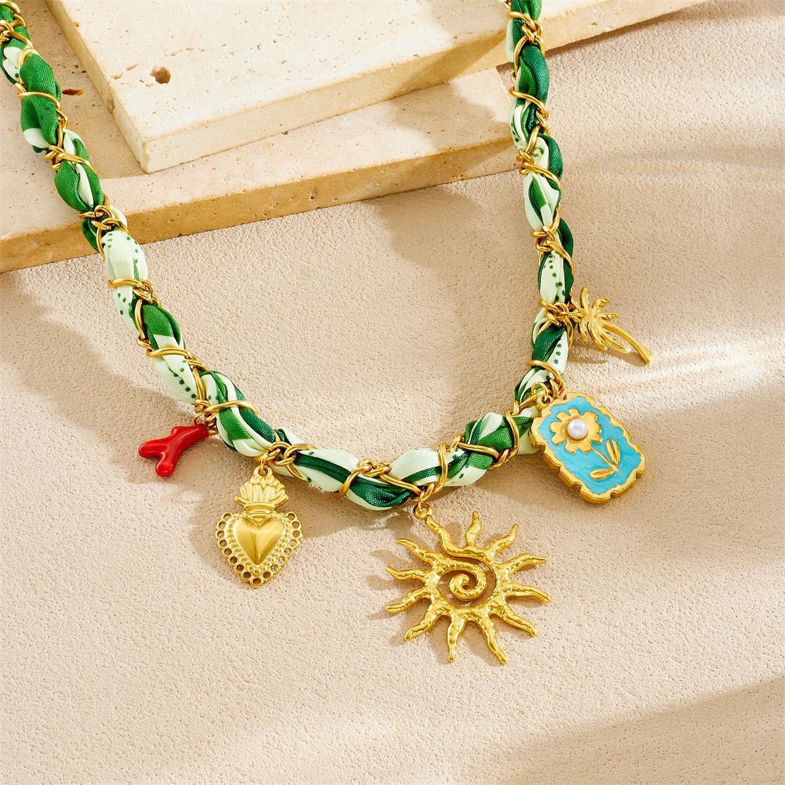Luxury Gold Plated Stainless Steel Floral Square Sun Drip Oil Pendant Necklace for Women