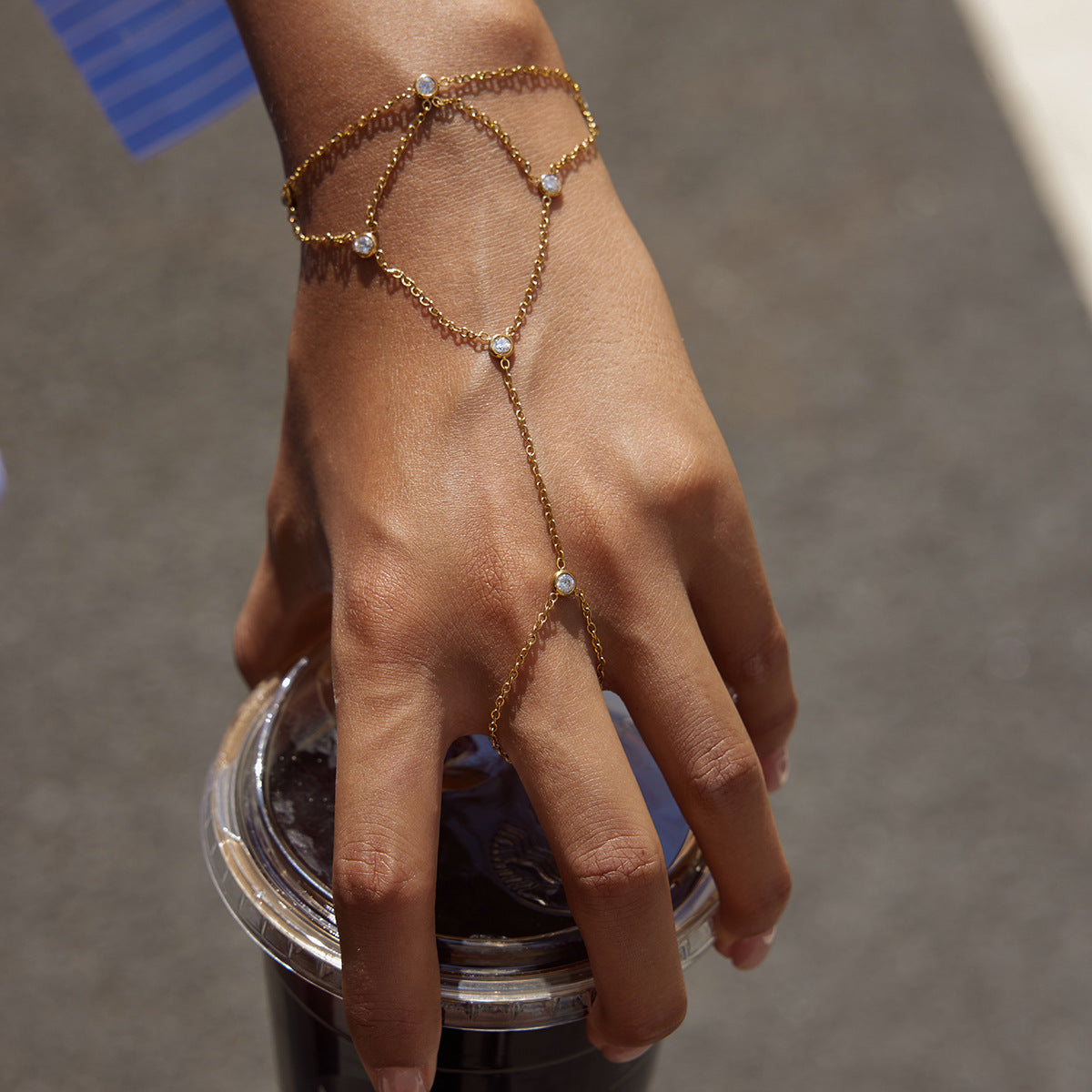 Pulsera de malla de acero de titanio geométrica de acero inoxidable con circonita para mujer, accesorio de moda de lujo chapado
