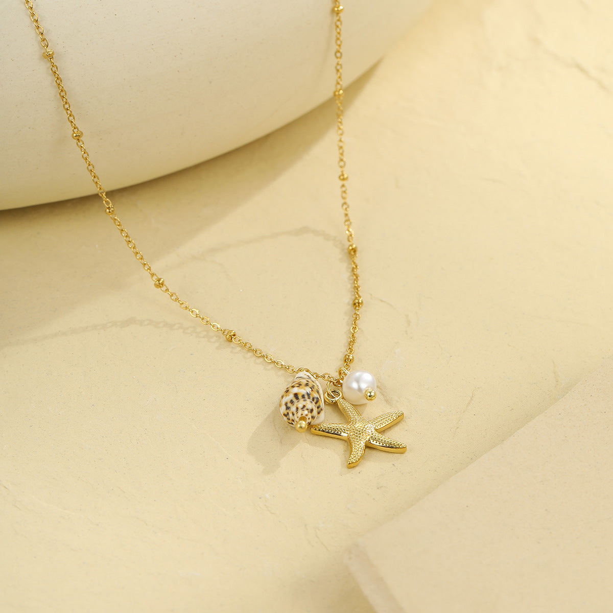 Collana alla Moda con Ciondoli a Stella Marina e Conchiglia in Acciaio Inossidabile con Finitura Placcata per Donna, Catena Clavicola a Tema Marino