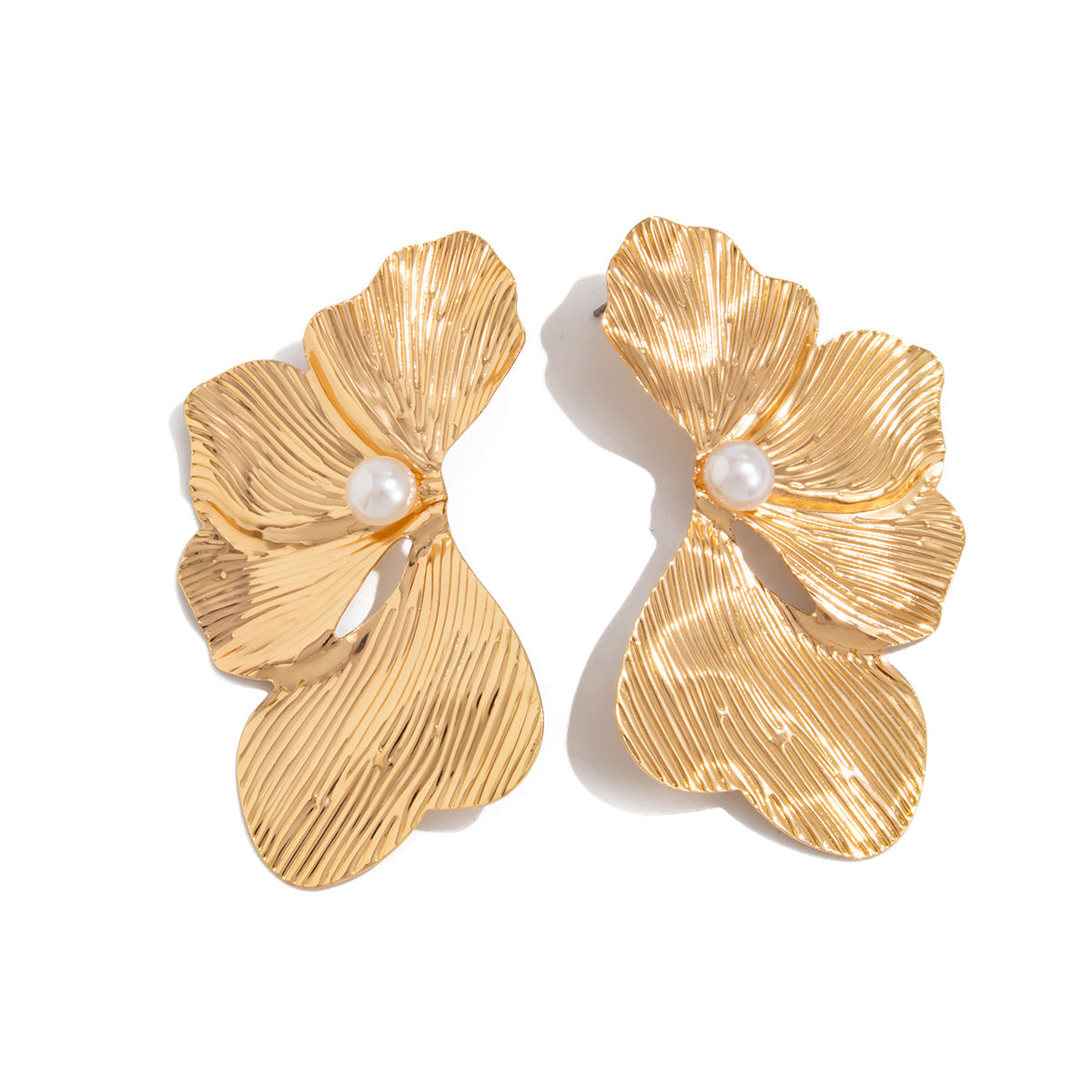 Orecchini a perno con petali pieghettati irregolari esagerati in lega con finitura galvanica Design floreale geometrico da donna