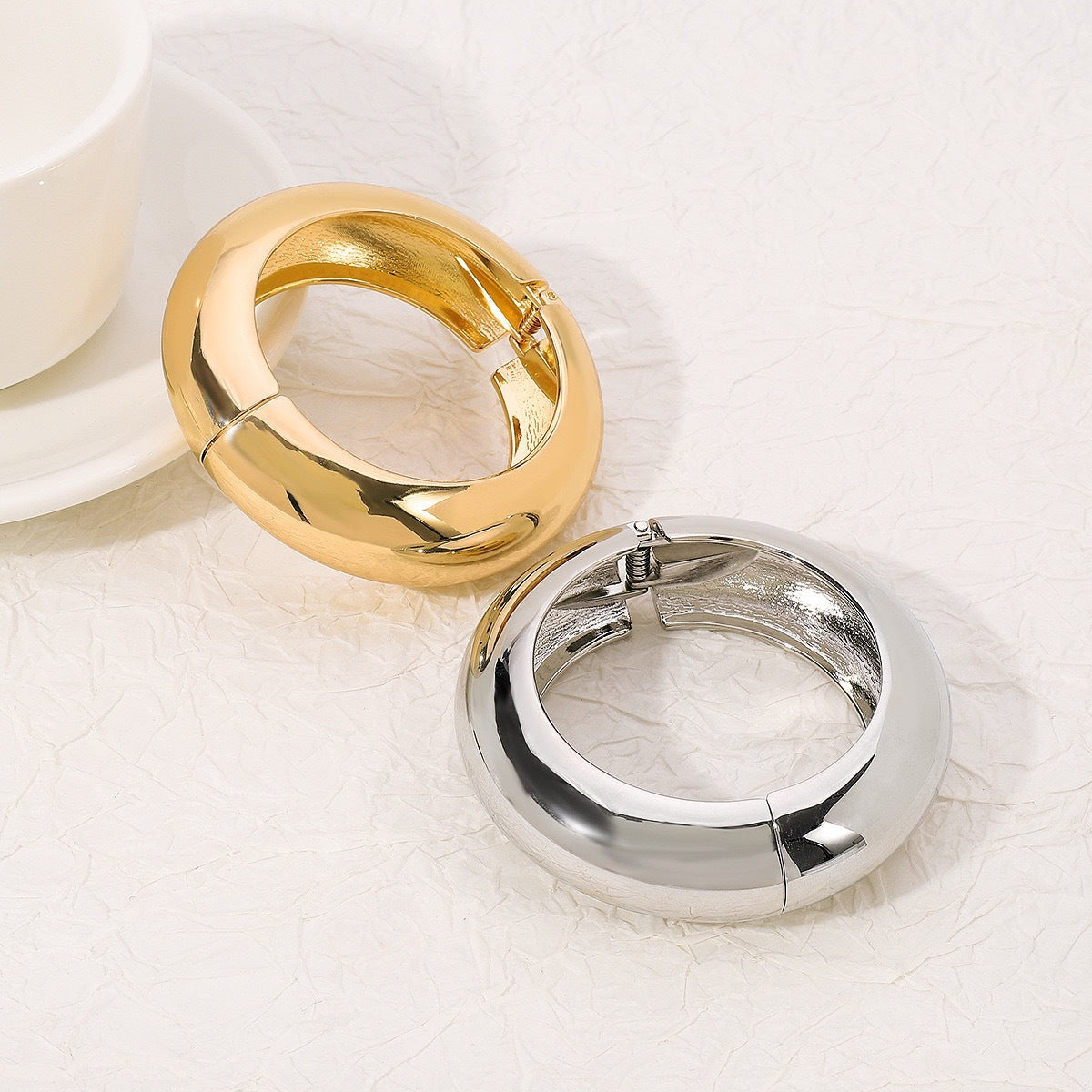 Vintage Luxury Alloy Open Cuff Bracelet