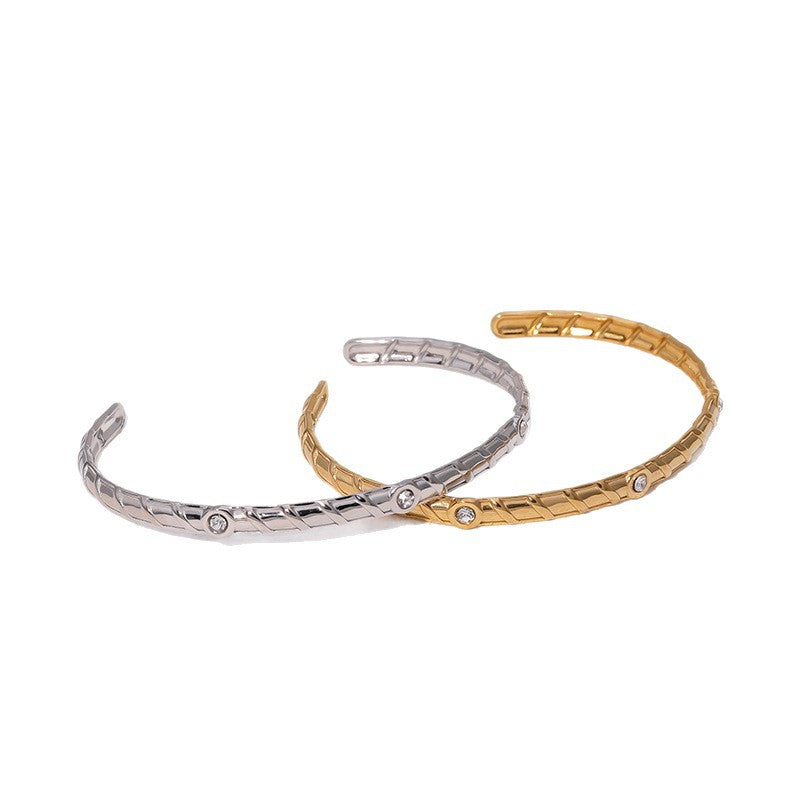 Bracciale a Polsino Aperto Geometrico Rotondo in Acciaio Inossidabile Placcato Oro 18K Minimalista