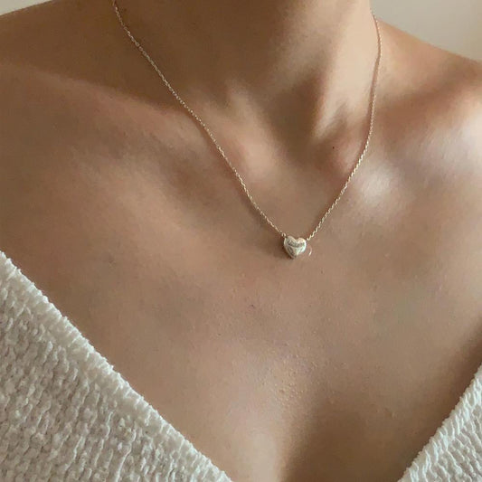 Minimalist Heart-Shaped 925 Sterling Silver Necklace with Zirconia Accents on Cross Chain