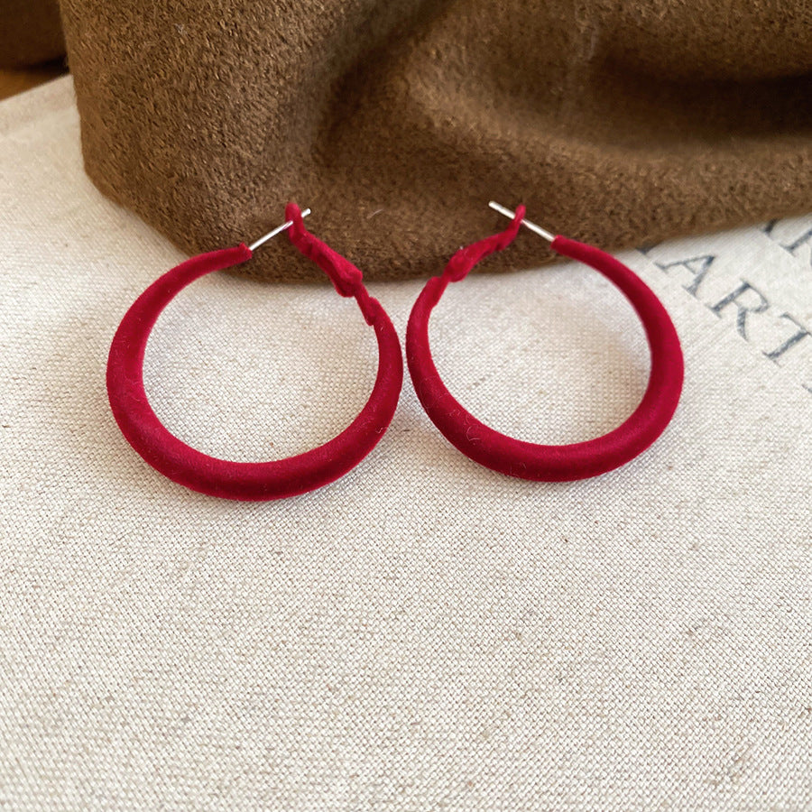 Pendientes de aro geométricos flocados para mujer con postes de plata de ley 925, acabado galvanizado, joyería de moda informal y apropiada para la oficina