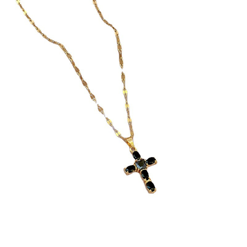 Collana da Donna in Acciaio al Titanio di Lusso con Ciondolo a Croce Geometrico e Catena con Intarsio di Zirconi