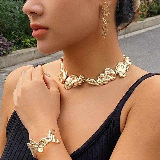 Collana Girocollo da Donna in Metallo Fuso Geometrico Minimalista Vintage in Lega