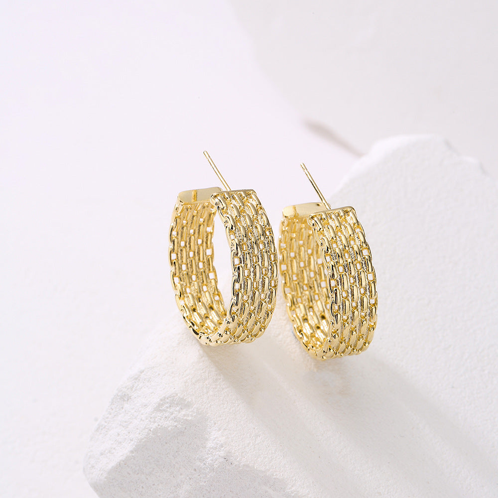 Minimalist Geometric Copper Earrings with 18K Gold Plating for Women Featuring Clean Line Design