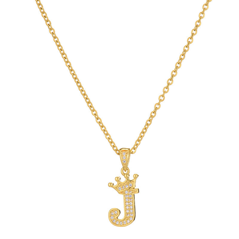 Collana da donna in acciaio inossidabile a forma di corona, minimalista, con zirconi cubici micro-pavé e charm a lettera