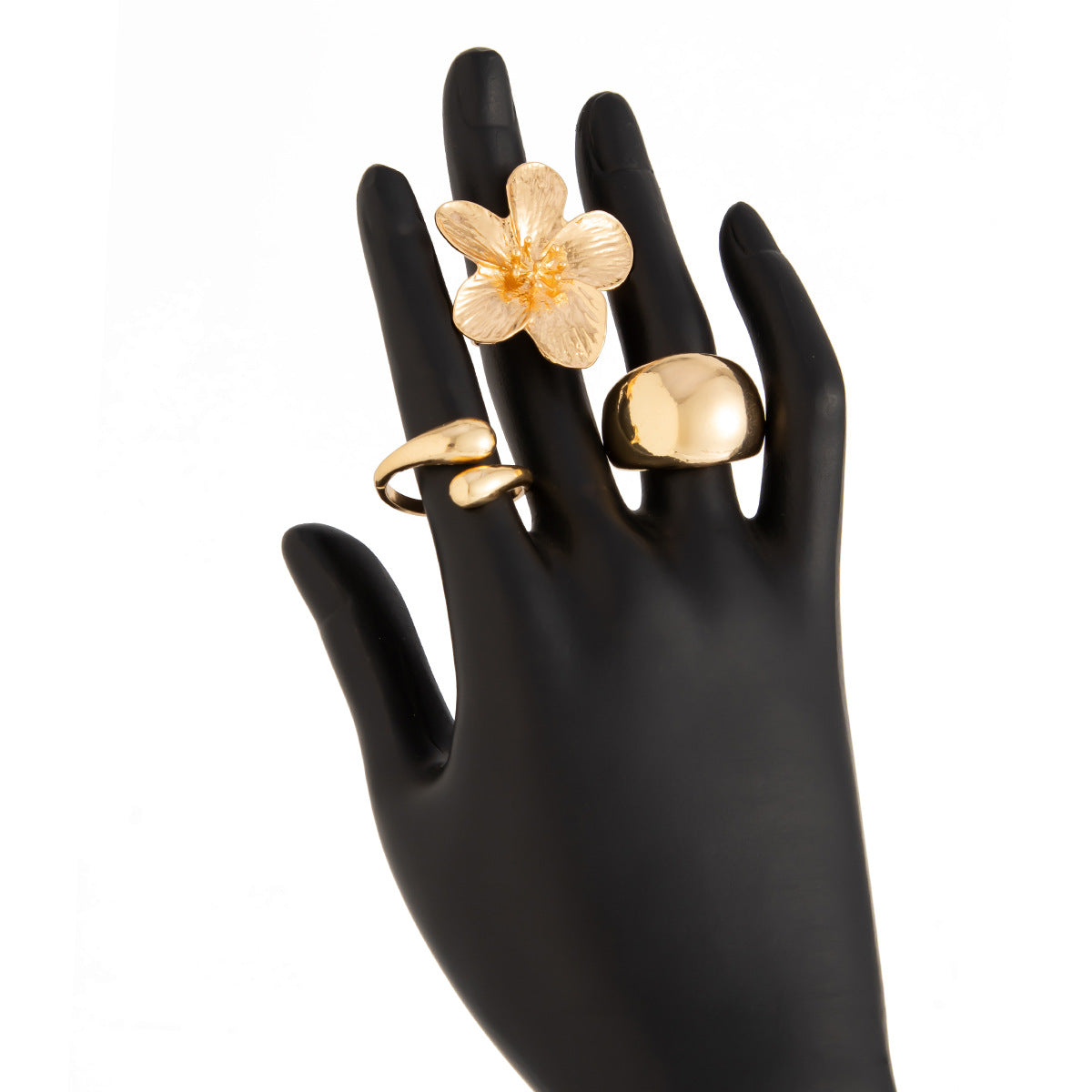 Exaggerated Geometric Leaf Hollow Plated Alloy Bracelet for Women