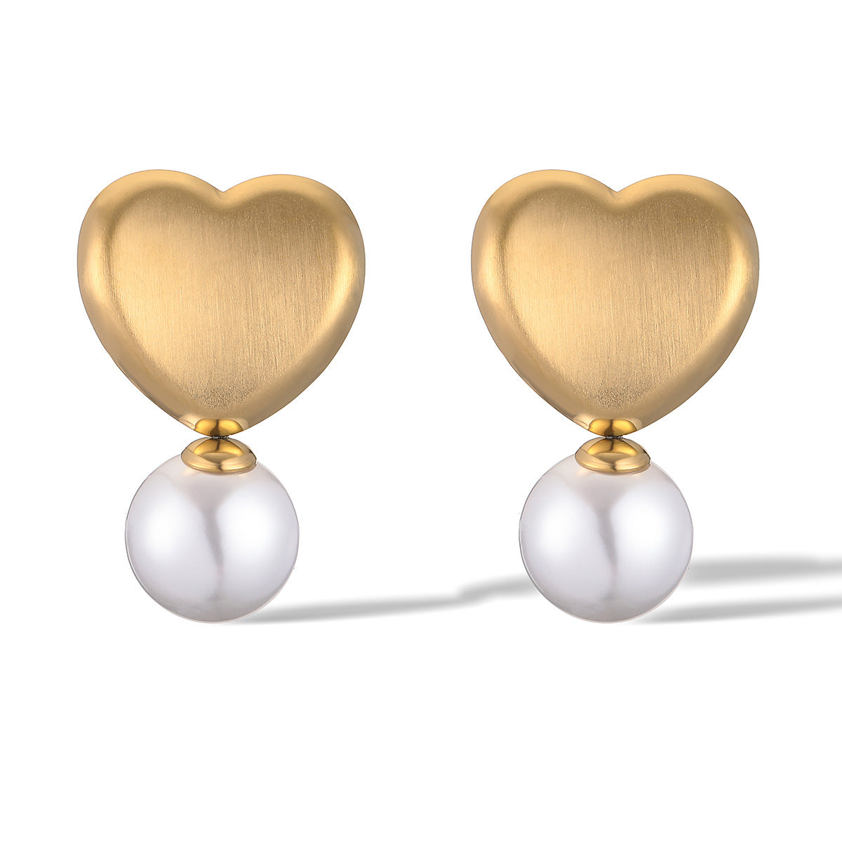 Orecchini a perno da donna minimalisti a forma di cuore in acciaio inossidabile placcato oro 18 carati con perle