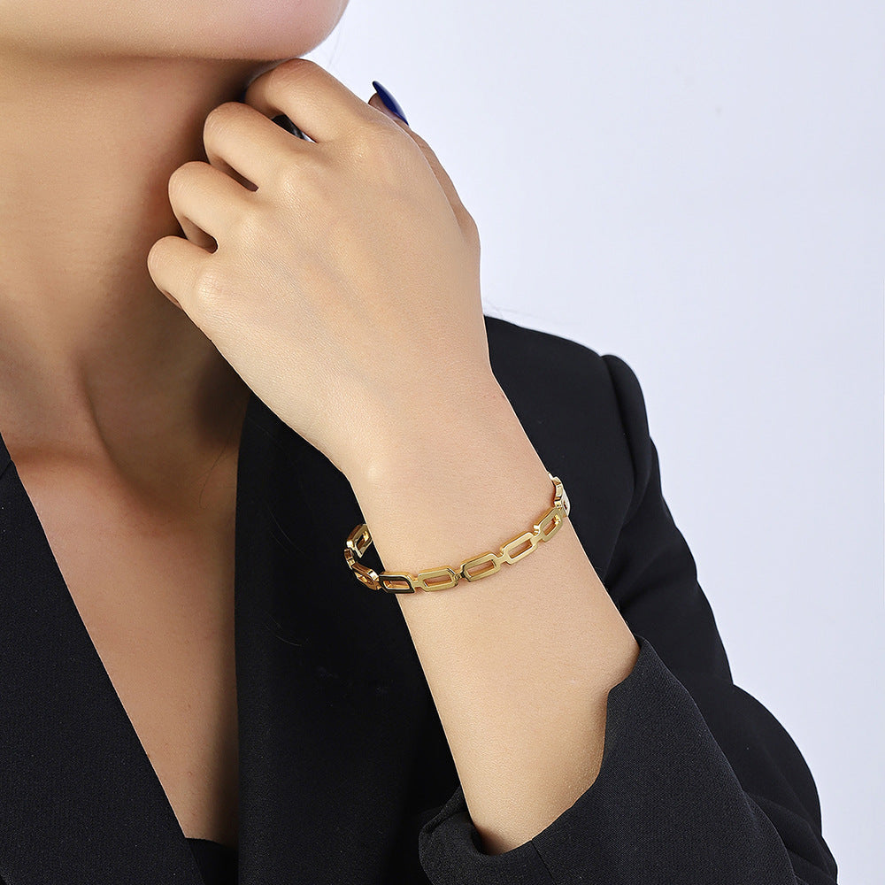 Checkered Geometric Round Plated Stainless Steel Bangle for Women