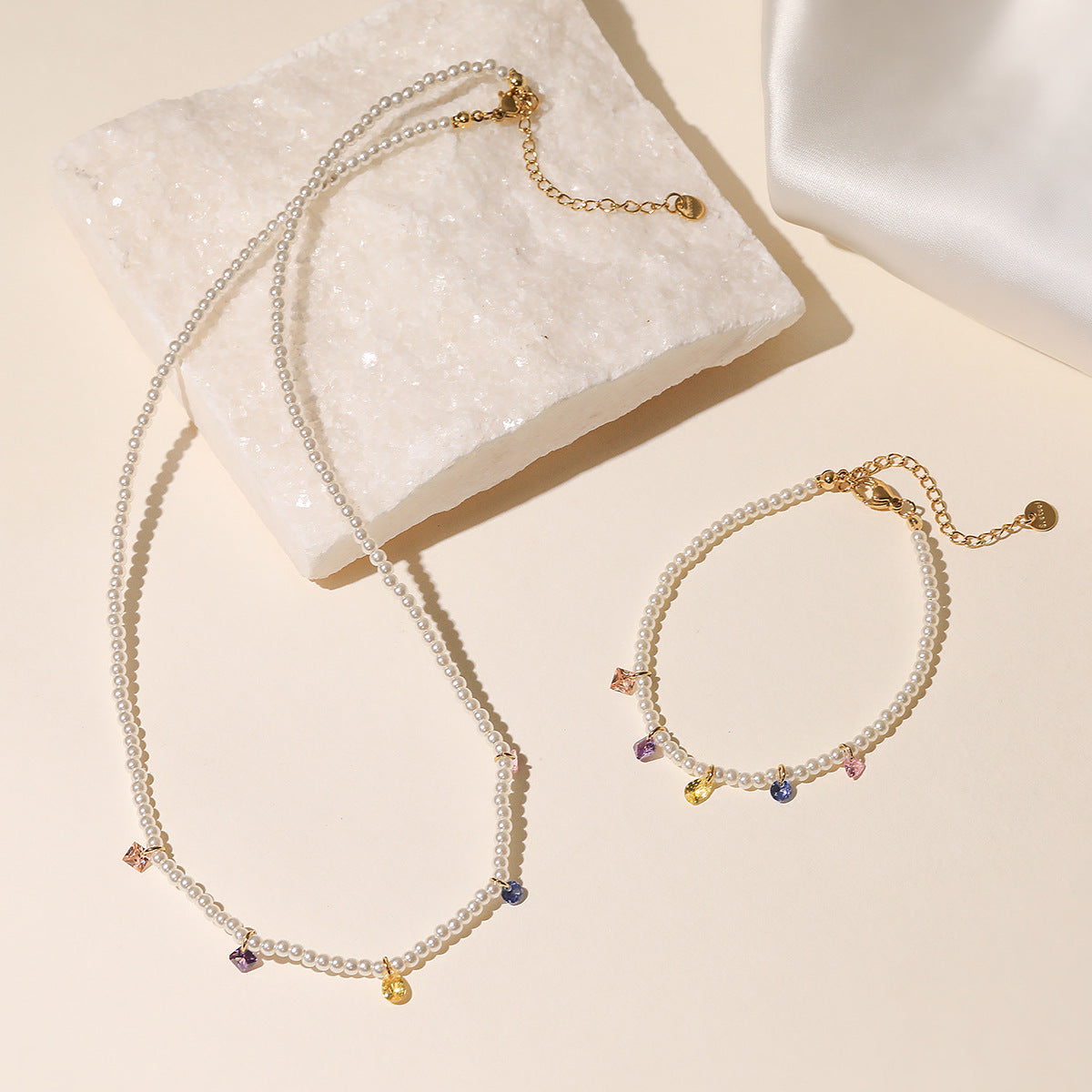 Minimalist Elegant Geometric Stainless Steel Necklace with Colorful Cubic Zirconia and Pearl for Women