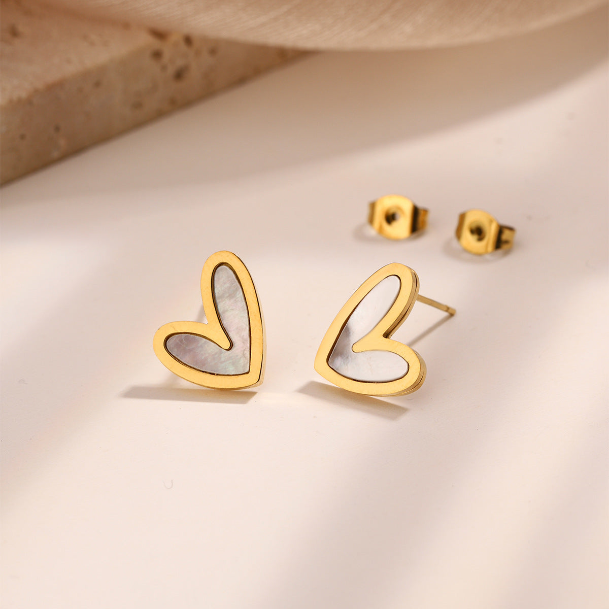 Set collana e orecchini in acciaio al titanio "Sweet Heart" per donna