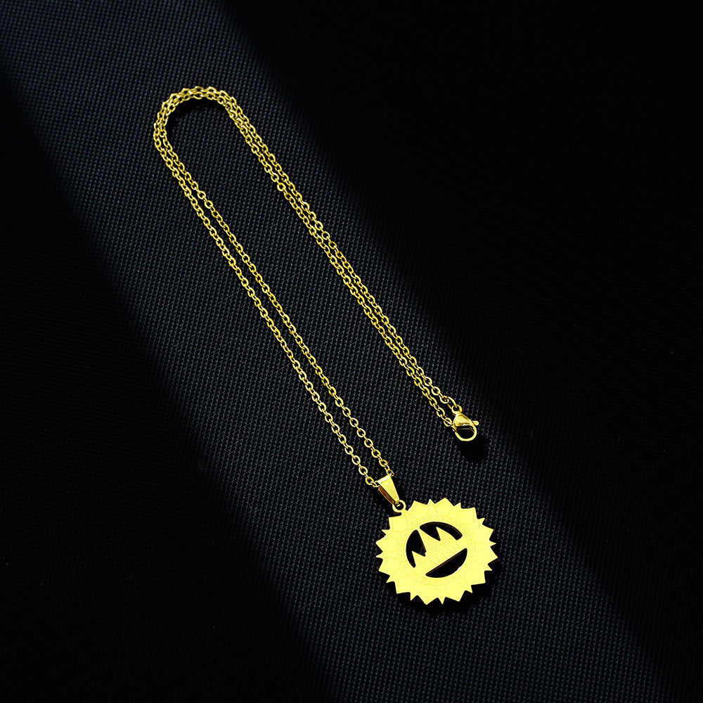 Collana con Pendente Geometrico Etnico in Acciaio Inox con Ciondolo in Acciaio al Titanio, Finitura Galvanizzata, Catena a O, Design Unisex