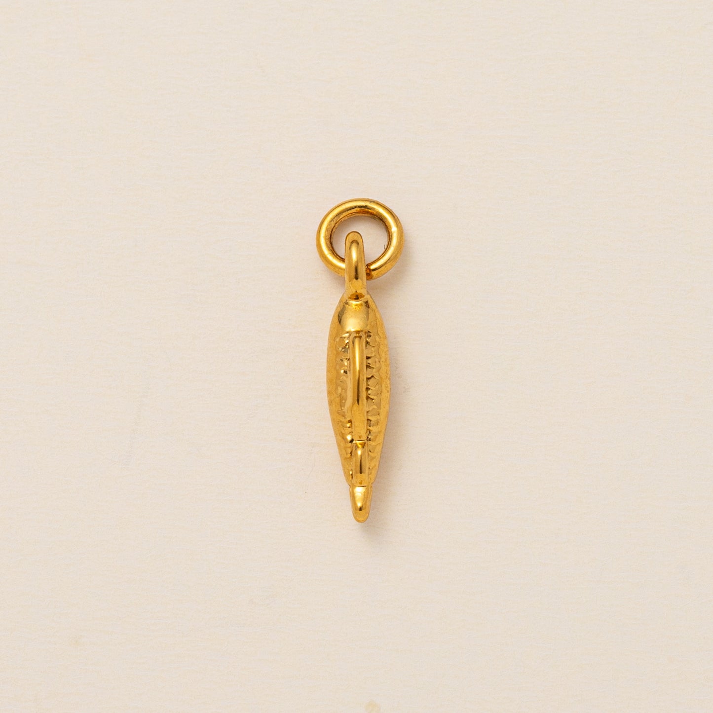 Streetwear Plated Titanium Steel Animal Pendant Charm Bar Necklace for Women