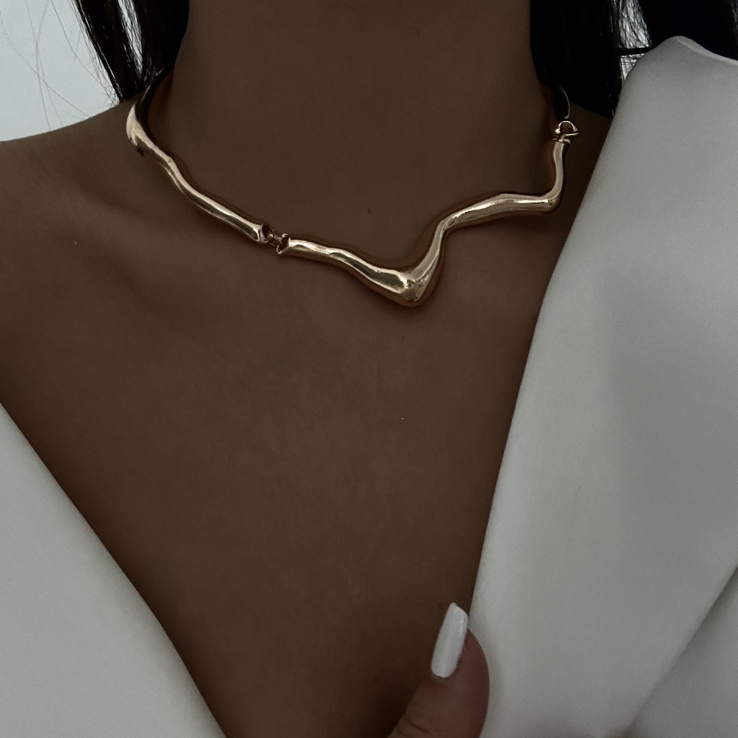 Minimalist Geometric Liquid Lava Metal Texture Alloy Choker Necklace for Women