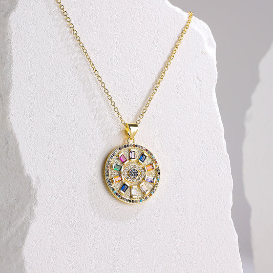 Collar con colgante de ojo turco geométrico minimalista de cobre con baño de oro de 18 quilates y detalles de circonita para mujer
