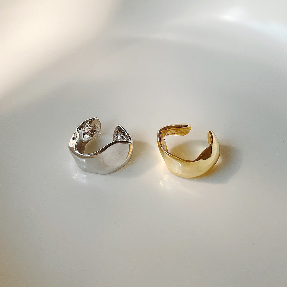 Aretes de clip de plata con cara irregular minimalista para mujer de plata de ley S925 chapados en oro