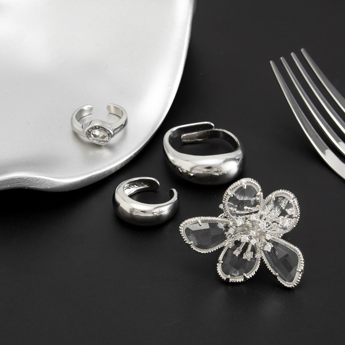 Alloy Floral Rhinestone Open Toe Ring Set for Women