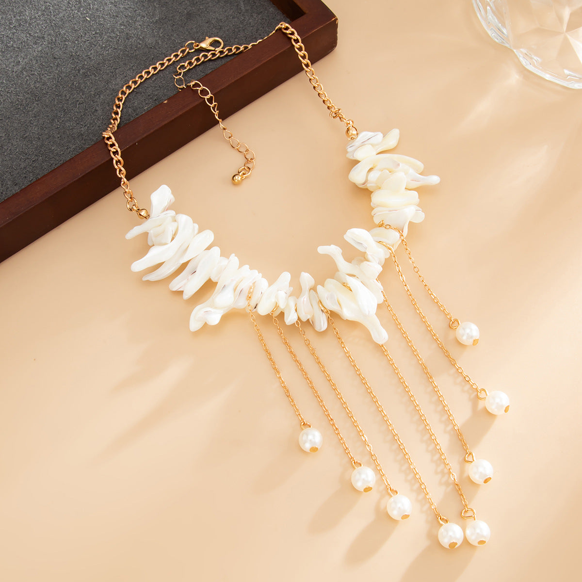 Sweet Geometric Iron Plated Necklace with Faux Pearl and Shell Tassel for Women