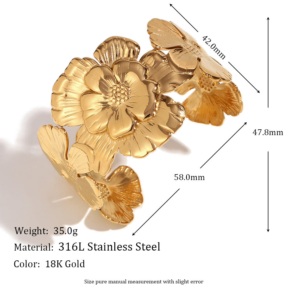 Pulsera Abierta Floral Estilo Vintage para Mujer Hecha de Acero Inoxidable con Chapado en Oro de 18K