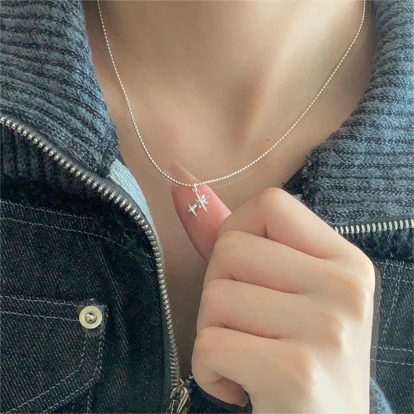 Minimalist Geometric Eight-Pointed Star Pendant Necklace in 925 Sterling Silver with Plated Finish