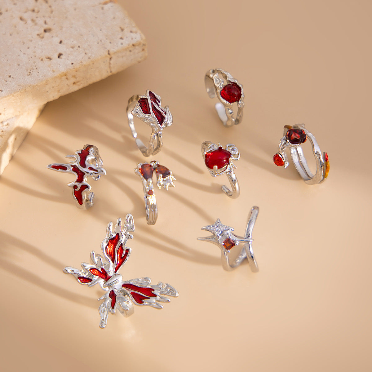 Anillo de Mariposa Líquida de Lava Arrugada Irregular para Mujer Banda de Aleación con Acabado Esmaltado