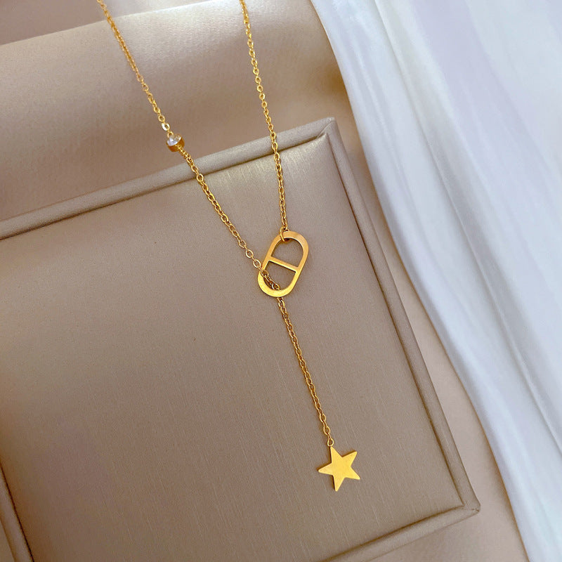 Collana da donna a pendente con stella naso di maiale in acciaio al titanio minimalista, catena geometrica a medaglione, accessorio di moda