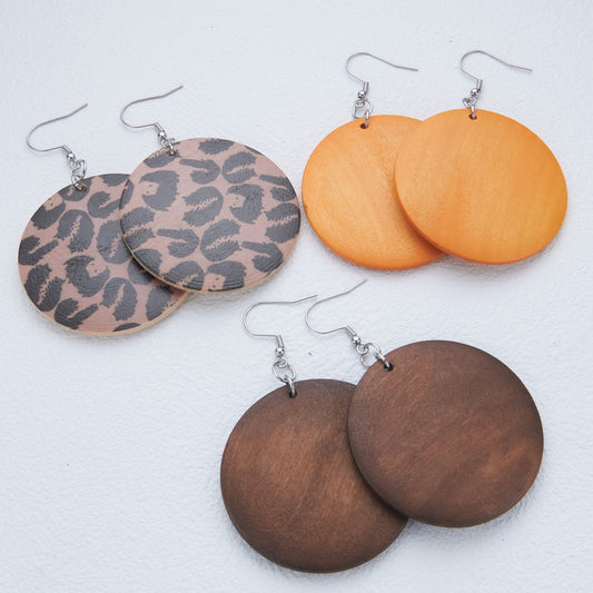 Pendientes Largos Colgantes Ligeros de Estilo Natural con Construcción de Acero Inoxidable Pulido y Detalles de Estampado de Leopardo para Mujer
