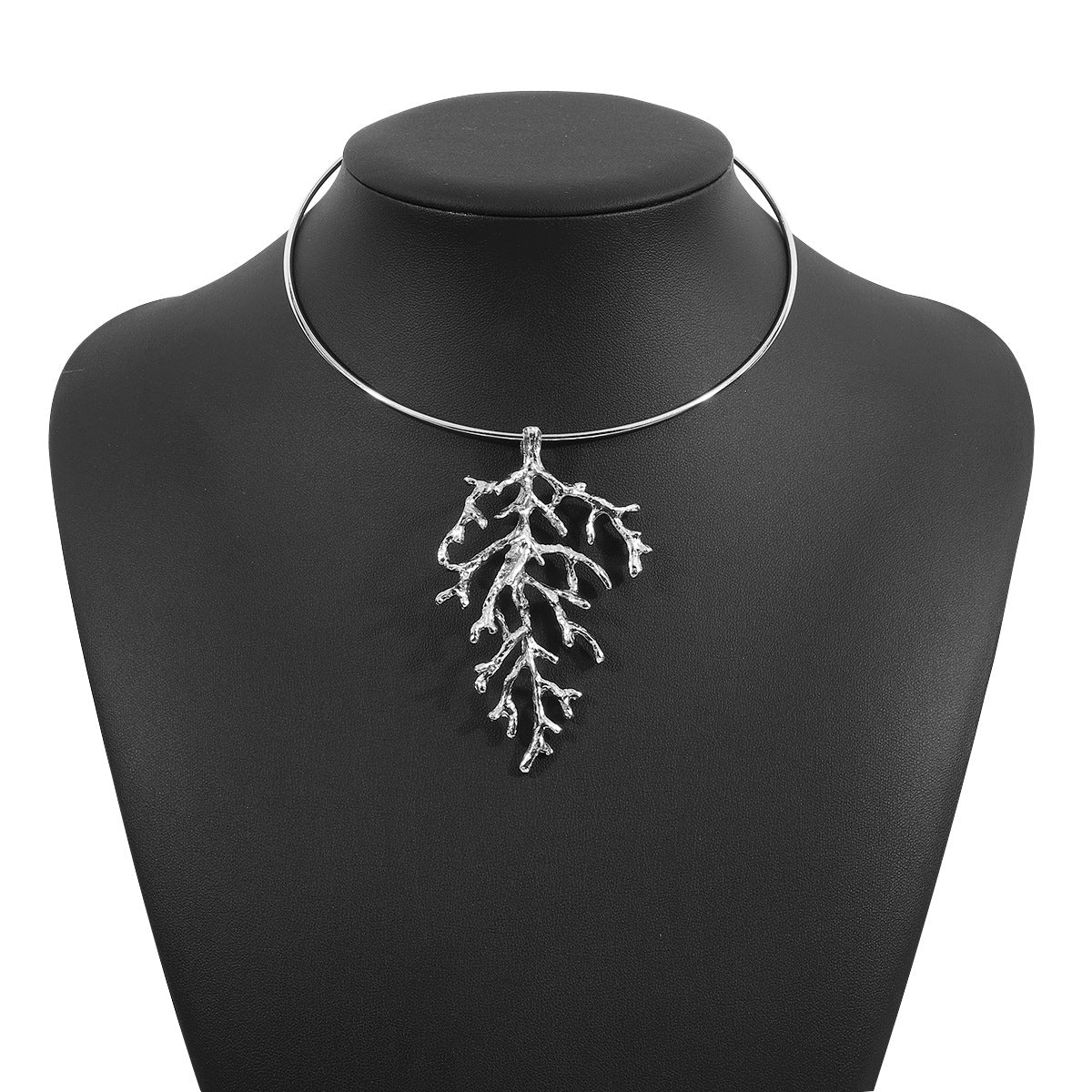 Collar Gargantilla Minimalista de Aleación en Forma de Árbol para Mujer con Motivo de Hoja Botánica Natural