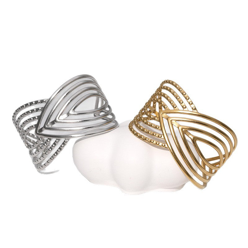 Minimalist 18K Gold Plated Stainless Steel Bracelet with Hollow Geometric Ring Design