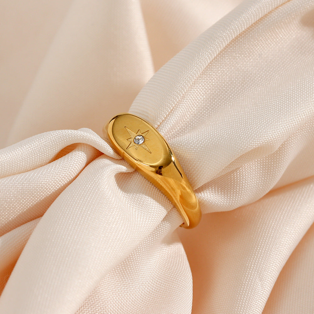 Minimalist Fashion Oval Star Zirconia Ring in Stainless Steel with 18K Gold Plating for Women