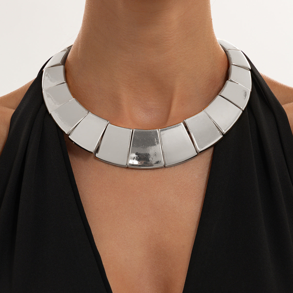 Vintage Hip-hop Punk Geometric Square Zinc Alloy Plated Choker Necklace for Women