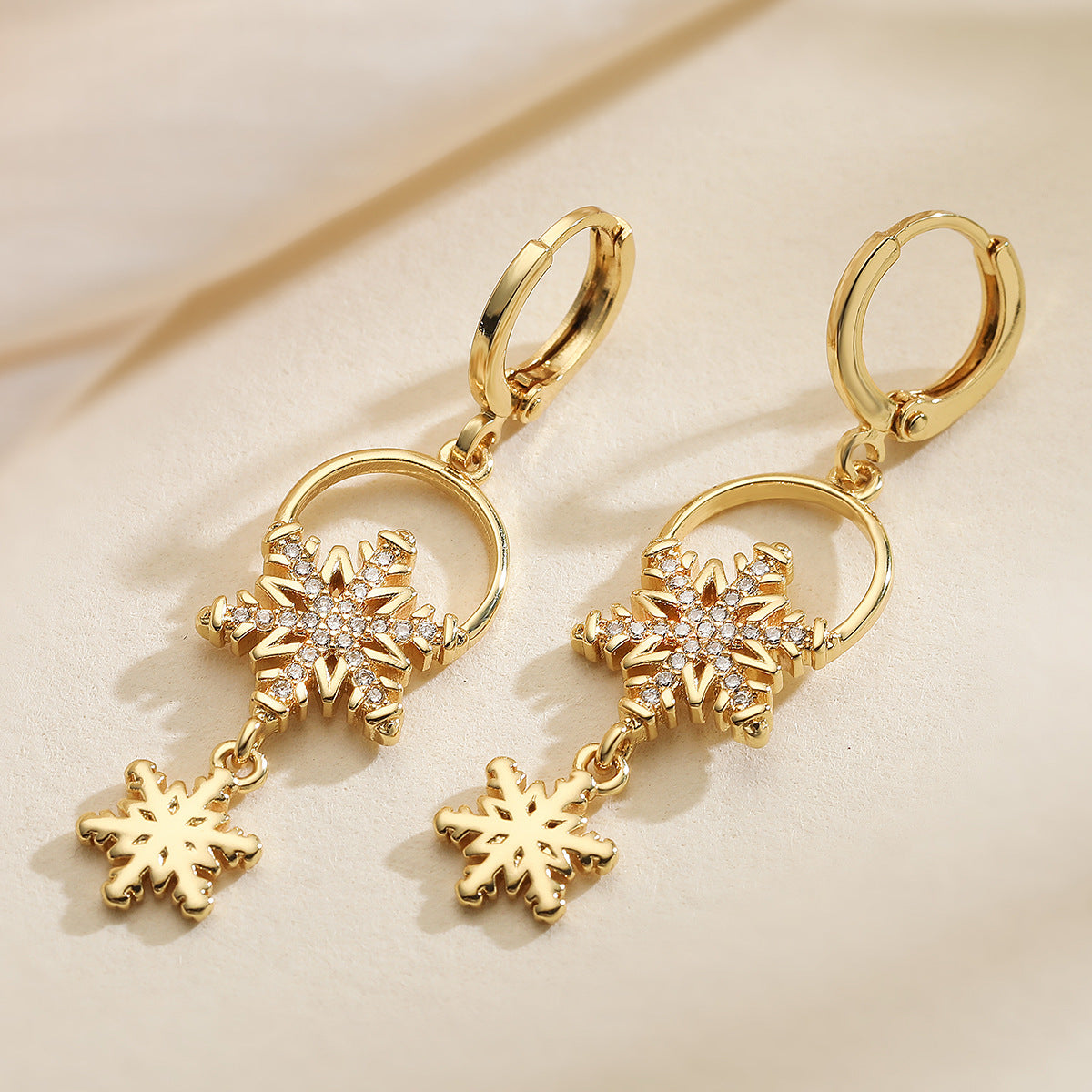 Minimalist Elegant 18K Gold Plated Brass Heart Geometric Earrings