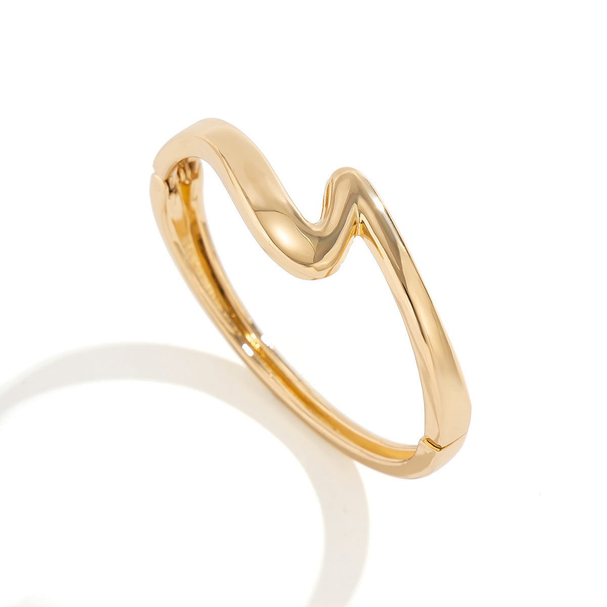 Bracciale a Molla Lucido a Forma di Z Geometrico Minimalista da Donna in Lega con Finitura Placcata